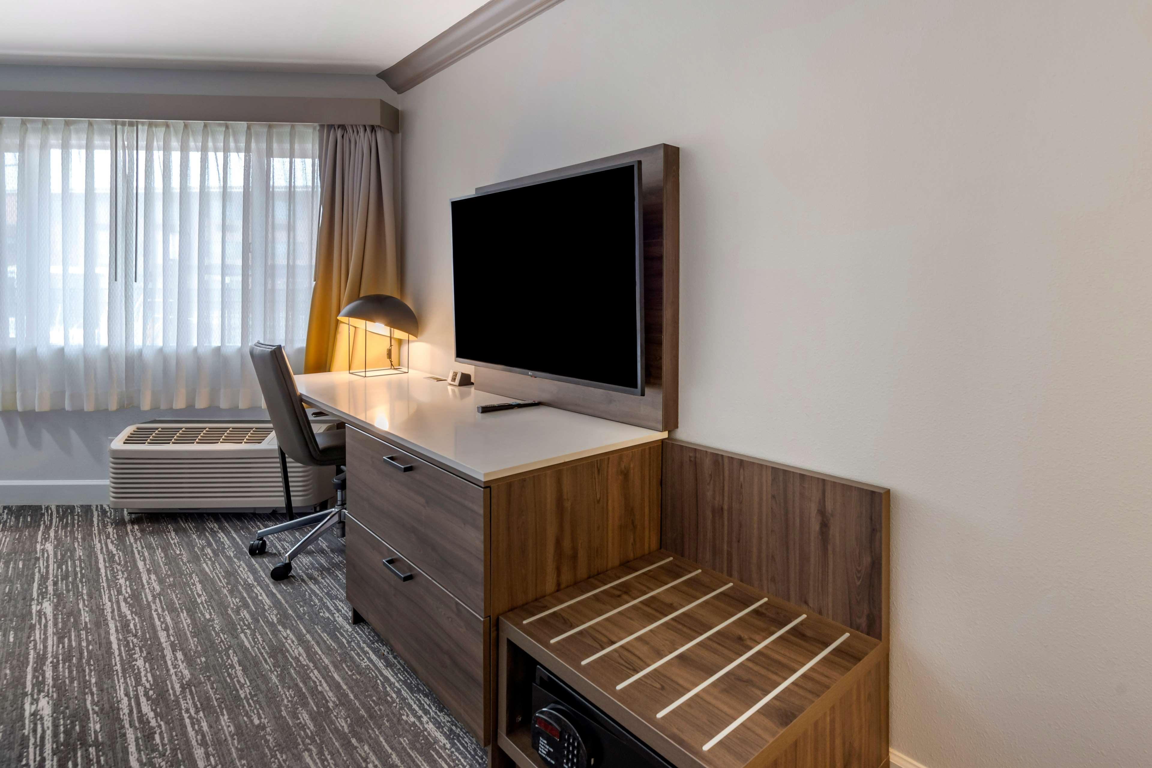 Best Western Premier Denver East Zewnętrze zdjęcie